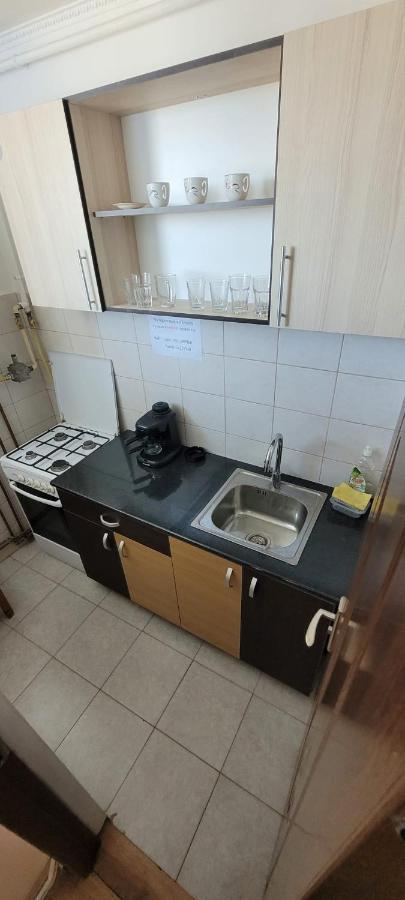 Flora Apartament Lägenhet Satu Mare Exteriör bild